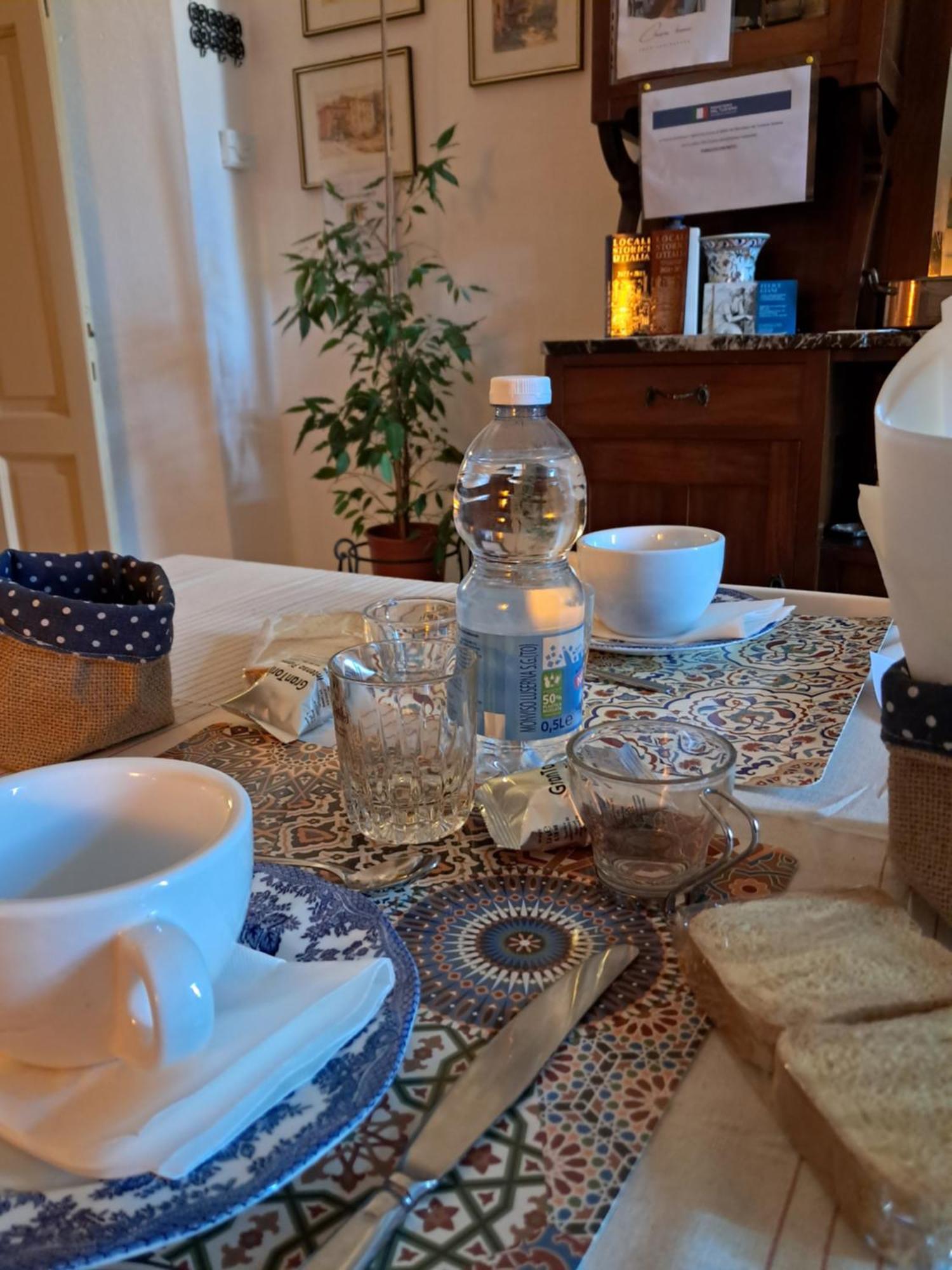 Bed & Breakfast Chiara San Sebastiano Curone エクステリア 写真